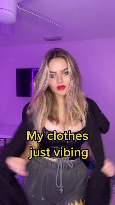 Megnutt02OF Gifs .